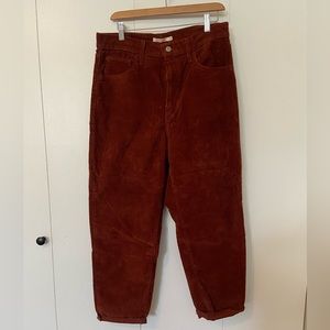 Levi’s Corduroy High Wasted Mom Jean